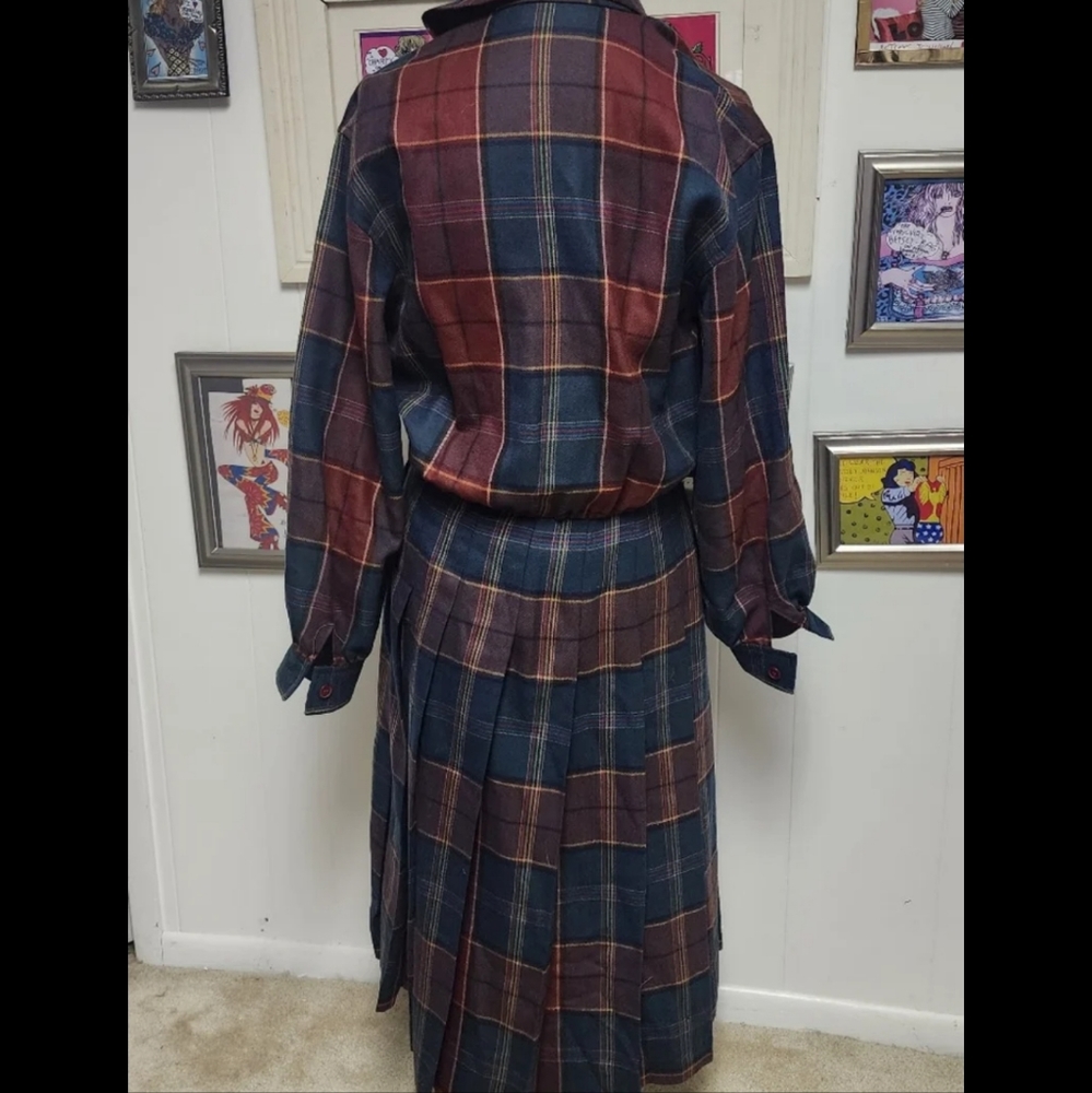 Vintage Wool Albert Nipon dress - Picture 2 of 8